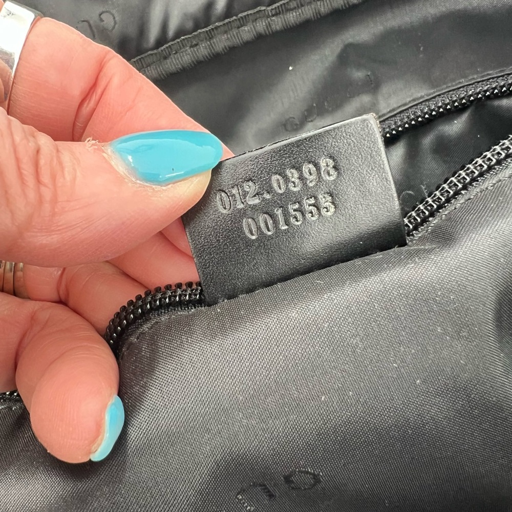 Gucci Black/Silver Nylon & Leather Work Travel Shoulder Bag, Authentic - Picture 6 of 17